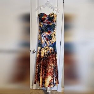 FOXY LADY Unique Strapless Dress